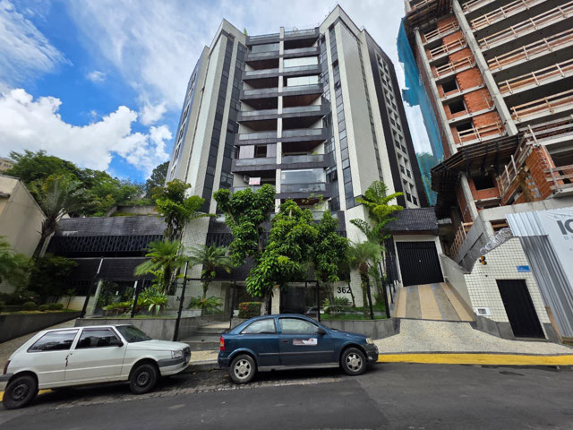 Apartamento com 3 quartos para venda no bairro Bom Pastor em Juiz de Fora, MG