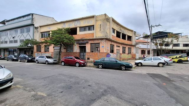 LOCALIZAÇÃO