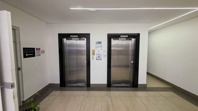 2 ELEVADORES