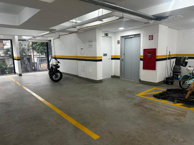 GARAGEM (2 CARROS)