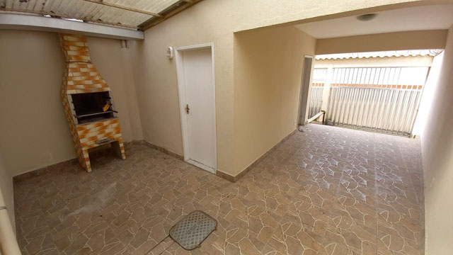 QUINTAL / GARAGEM