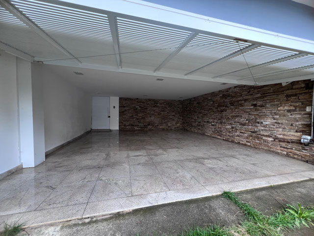 GARAGEM
