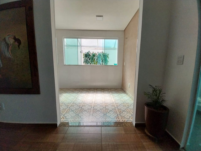 ENTRADA DA COZINHA