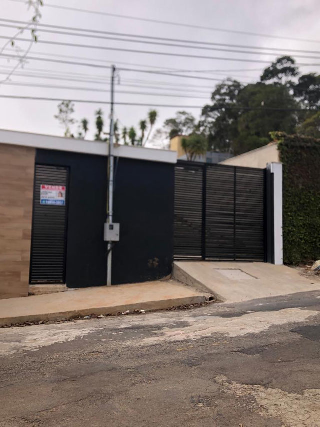 ENTRADA CONDOMÍNIO