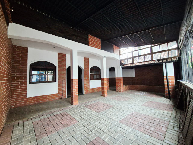VARANDA FRONTAL
