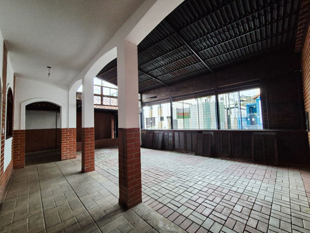 LOTE COM 400M2