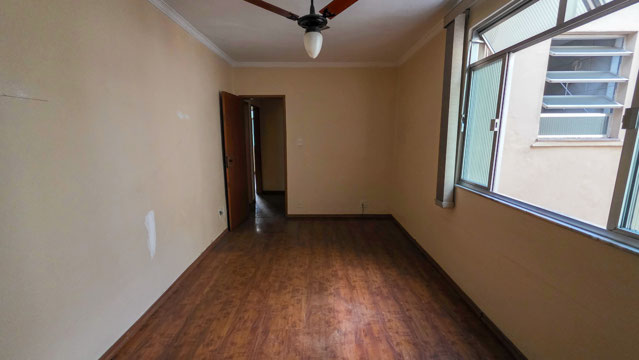 SALA AMPLA