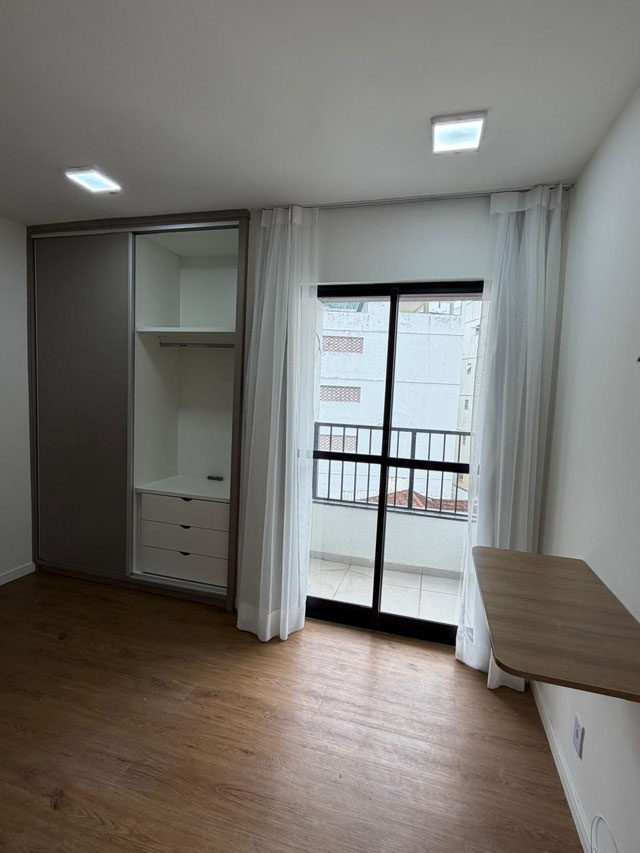 QUARTO E SACADA
