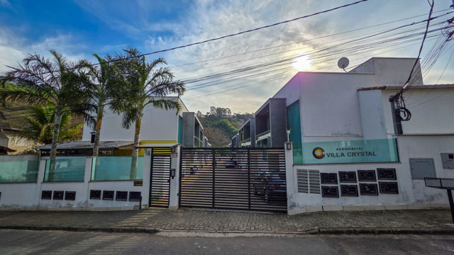 ENTRADA CONDOMÍNIO