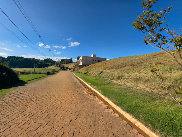 TERRENO NO CONDOMINIO JARDIM EXCELSIOR