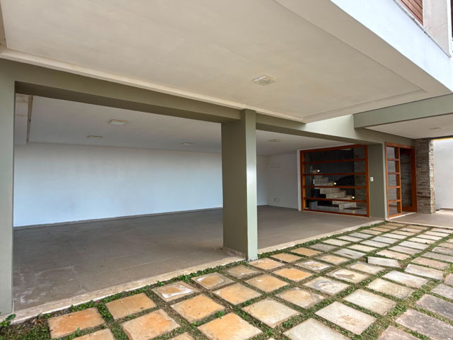 GARAGEM