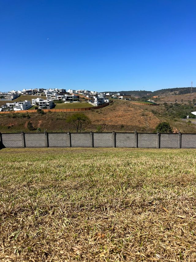 Lote / Terreno para venda no bairro São Pedro em Juiz de Fora, MG