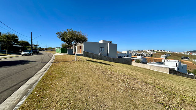 LOTE DECLIVE