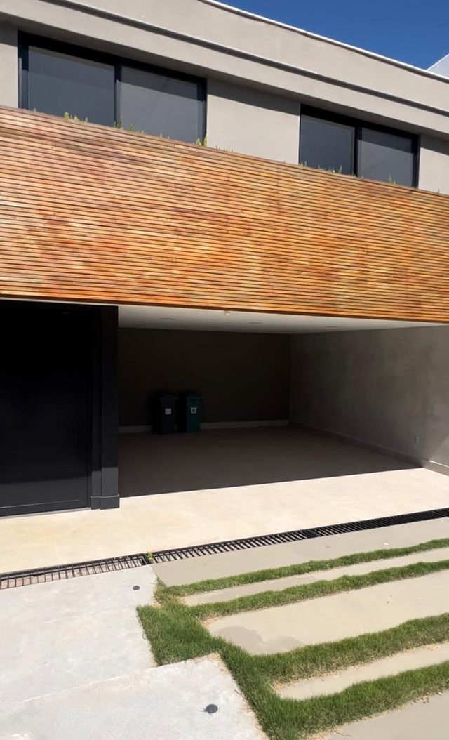 GARAGEM