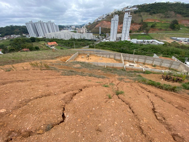 TOPOGRAFIA (DECLIVE)