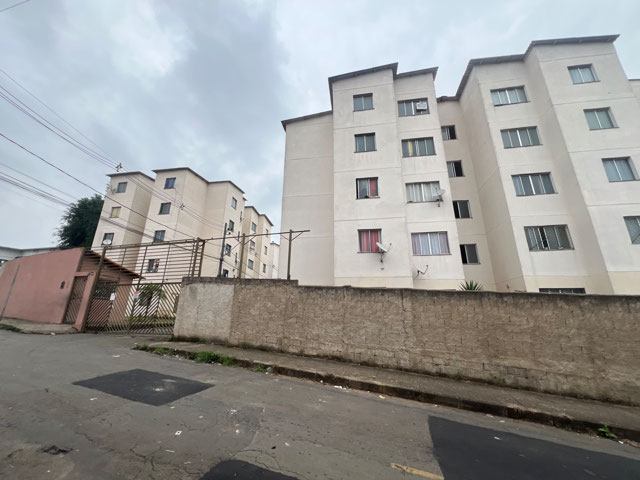 Apartamento com 2 quartos para venda no bairro Nossa Senhora de Fátima em Juiz de Fora, MG
