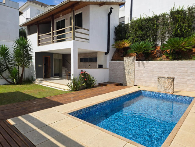 Casa com 3 quartos para venda no bairro Spina Ville II em Juiz de Fora, MG
