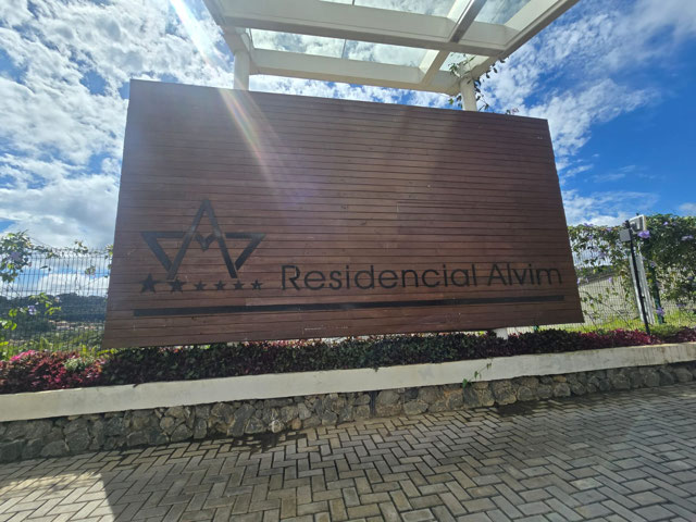ENTRADA DO CONDOMÍNIO