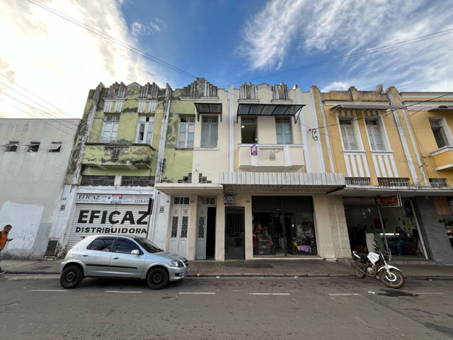FACHADA