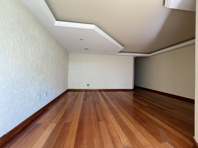 SALA DE 2 AMBIENTES