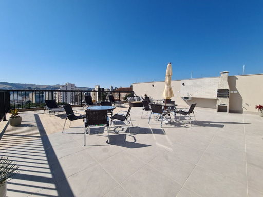 Roof top com espaço gourmet, solarium