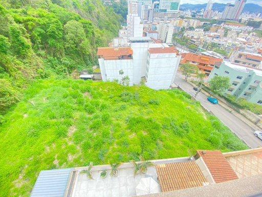 Lote / Terreno para venda no bairro Cascatinha em Juiz de Fora, MG