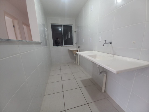 COZINHA / ÁREA DE SERVIÇOS