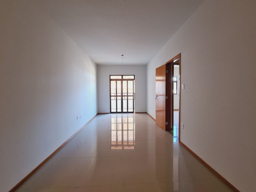 sala ampla para 2 ambientes