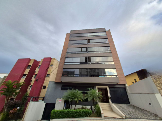 Apartamento com 2 quartos para venda ou locação no bairro Jardim Laranjeiras em Juiz de Fora, MG