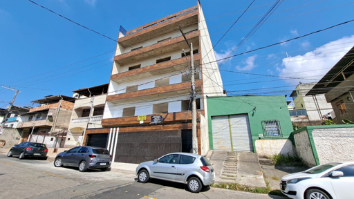 Excelente cobertura localizada no bairro Nova Era!