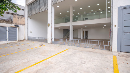 Prédio comercial com Mezanino de 690m² para locação, Setor Coimbra, Goiânia, GO - Aluguel