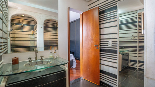 Cobertura Duplex 3 Suítes Setor Oeste Vista Bosque dos Buritis, Piscina e Sauna - Foto