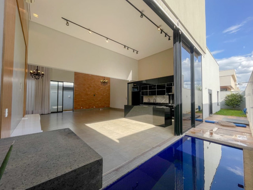 Casa térrea no Portal do Sol Green: sofisticação, conforto e lazer em um só endereço - Revenda