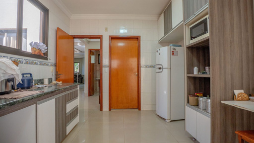 Casa 3 Quartos em frente à praça à venda, Loteamento Portal do Sol 1, Goiânia - Foto