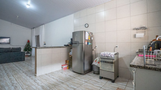 Casa em lote de 500 m2 com mais duas construções a venda Vila Itatiaia, Goiânia, GO - Foto