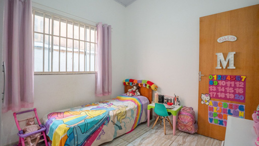 Casa em lote de 500 m2 com mais duas construções a venda Vila Itatiaia, Goiânia, GO - Foto