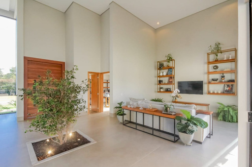 Casa Térrea com 4 quartos para venda ou Locação na Reserva da Coroa no Condomínio Portal do Sol Green em Goiânia - Foto