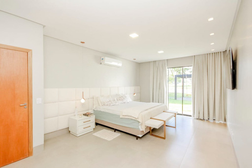 Casa Térrea com 4 quartos para venda ou Locação na Reserva da Coroa no Condomínio Portal do Sol Green em Goiânia - Foto