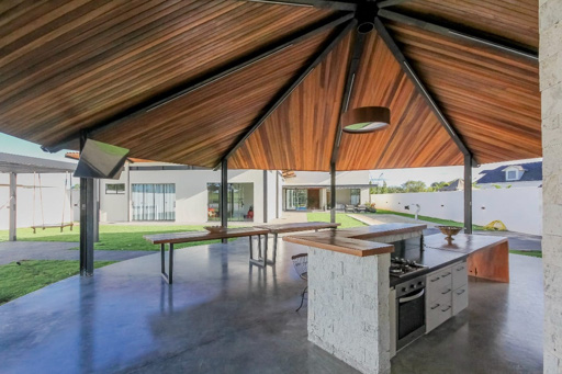 Casa Térrea com 4 quartos para venda ou Locação na Reserva da Coroa no Condomínio Portal do Sol Green em Goiânia - Foto