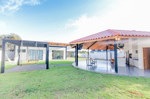 Casa Térrea com 4 quartos para venda ou Locação na Reserva da Coroa no Condomínio Portal do Sol Green em Goiânia - Foto