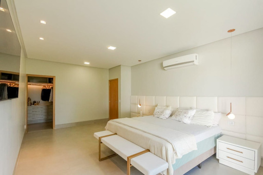 Casa Térrea com 4 quartos para venda ou Locação na Reserva da Coroa no Condomínio Portal do Sol Green em Goiânia - Foto