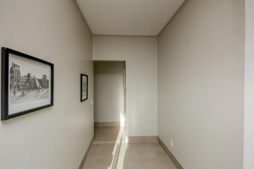 Casa Térrea com 4 quartos para venda ou Locação na Reserva da Coroa no Condomínio Portal do Sol Green em Goiânia - Foto