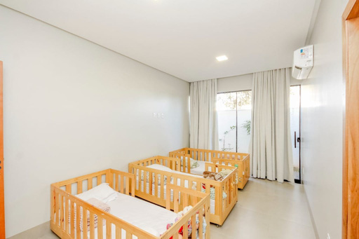 Casa Térrea com 4 quartos para venda ou Locação na Reserva da Coroa no Condomínio Portal do Sol Green em Goiânia - Foto