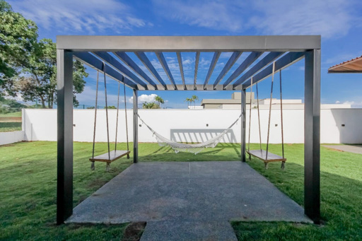Casa Térrea com 4 quartos para venda ou Locação na Reserva da Coroa no Condomínio Portal do Sol Green em Goiânia - Foto