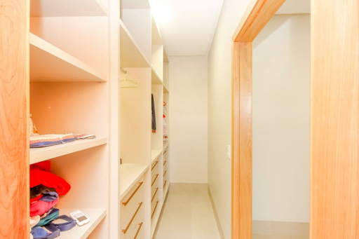 Casa Térrea com 4 quartos para venda ou Locação na Reserva da Coroa no Condomínio Portal do Sol Green em Goiânia - Foto