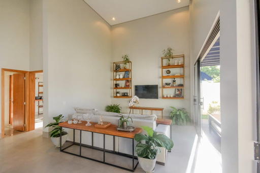 Casa Térrea com 4 quartos para venda ou Locação na Reserva da Coroa no Condomínio Portal do Sol Green em Goiânia - Foto