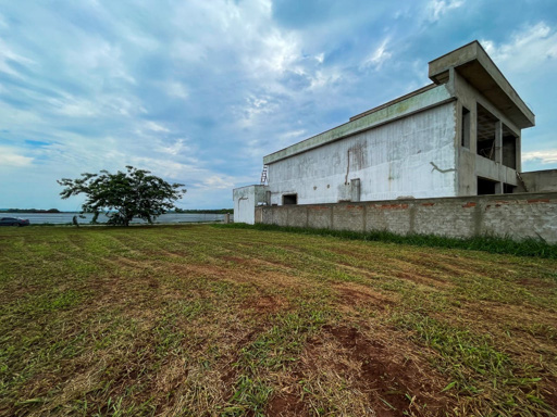 Lote de frente pra mata no Portal do Sol Green Reserva da Coroa - Foto