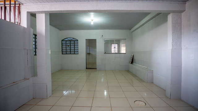 Casa para alugar no Celina Park com 3 quartos e garagem coberta para até 3 carros - Foto