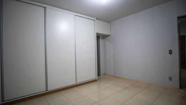 Casa para alugar no Celina Park com 3 quartos e garagem coberta para até 3 carros - Foto