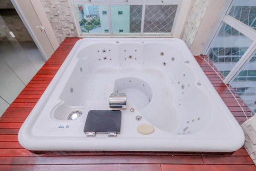 Cobertura Duplex 4 Suítes no Alto da Glória com Hidromassagem e Gourmet - Foto